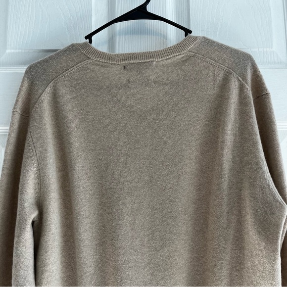 Alan Flusser 100% Cashmere Tan V-Neck Sweater Large - Picture 11 of 12